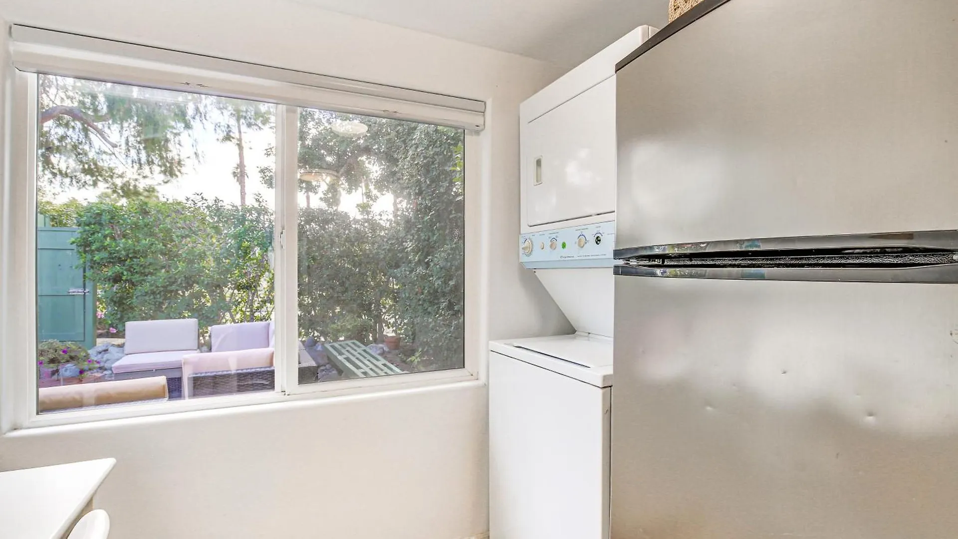 公寓 Palm Springs Studio With Outdoor Oasis And Hot Tub!